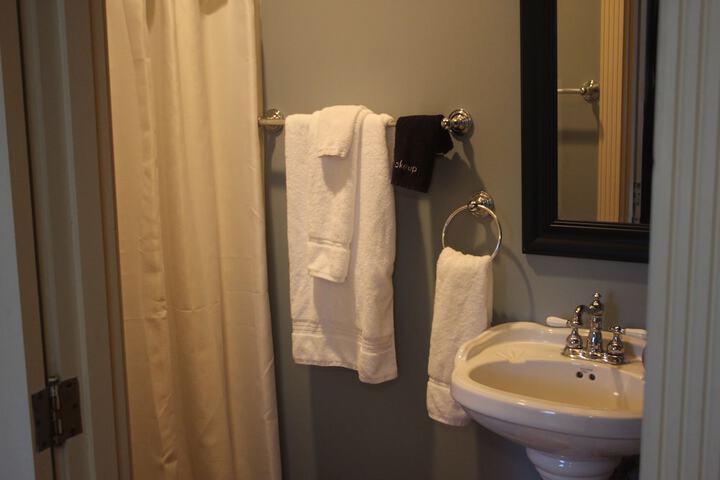Bathroom Photo
