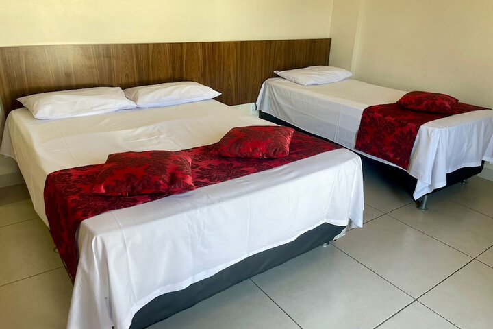 Room 11 of 24