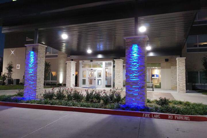 Hotel 35 of 40