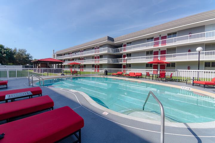 Pool 42 of 49