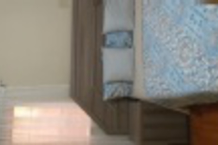 Room 185 of 216