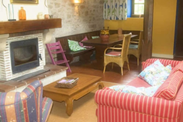 Room 8 of 14