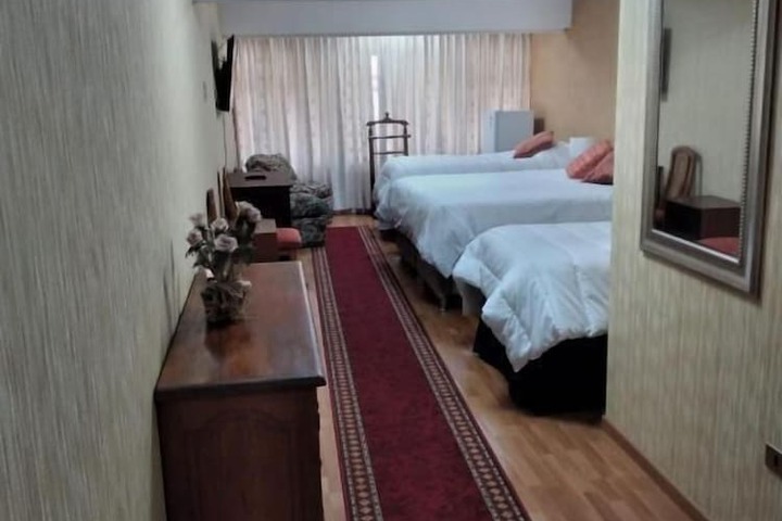 Room 16 of 95
