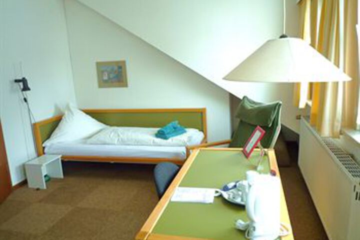 Room 23 of 55