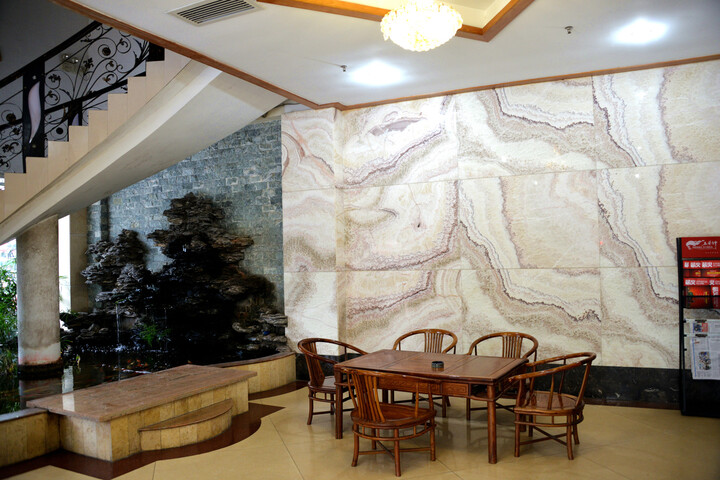 Yinzuo Hotel (Qingyuan Xincheng Passenger Transport Terminal)