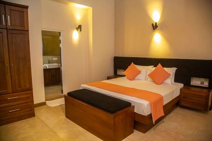 Room 5 of 26