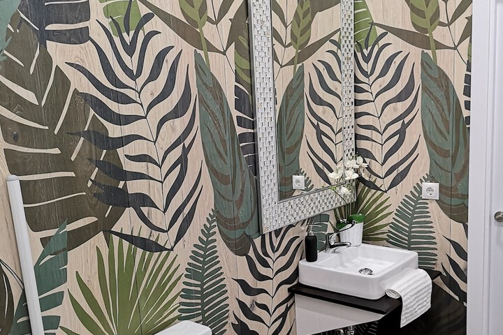 Room 69 of 84