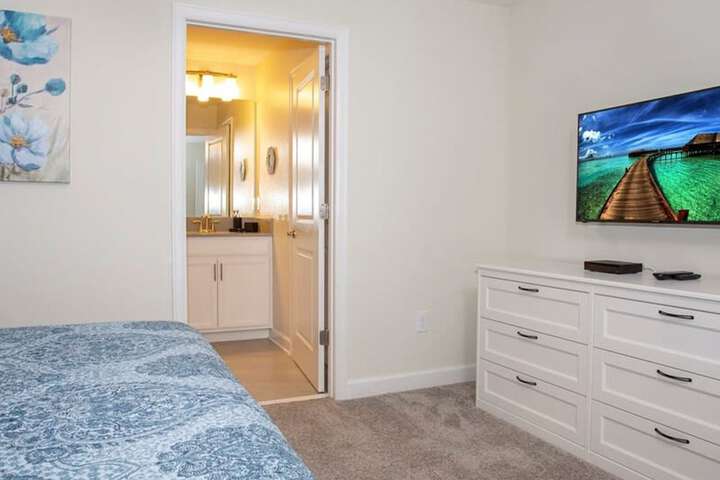 Room 70 of 94
