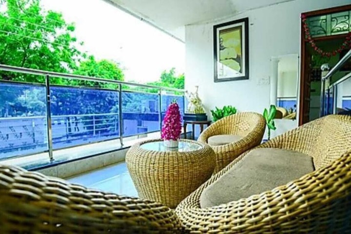 Terrace/Patio 18 of 27