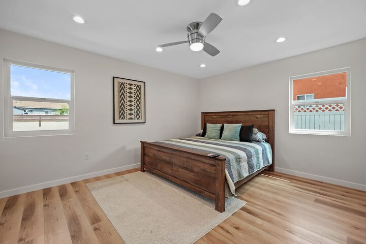 Room 3 of 12