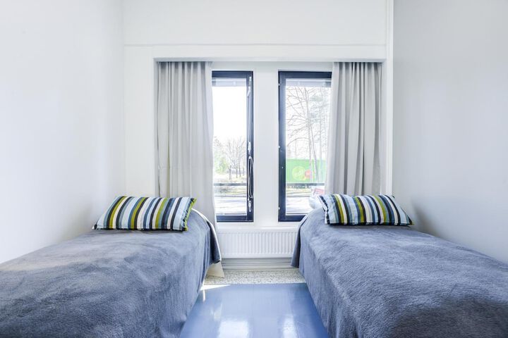 Room 20 of 42