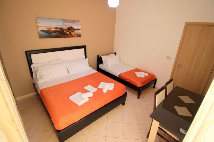 Room 15 of 58