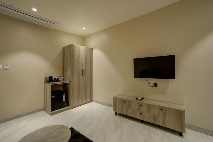Room 11 of 63
