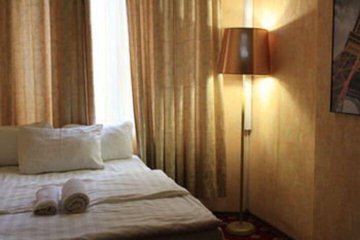 Room 37 of 65