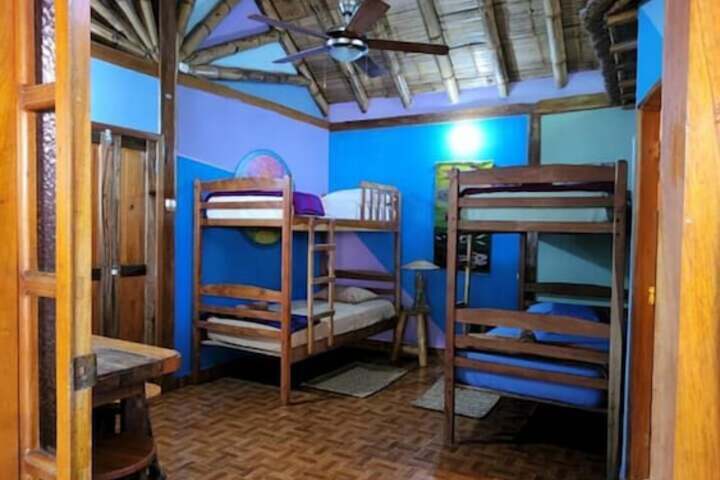 Room 4 of 112