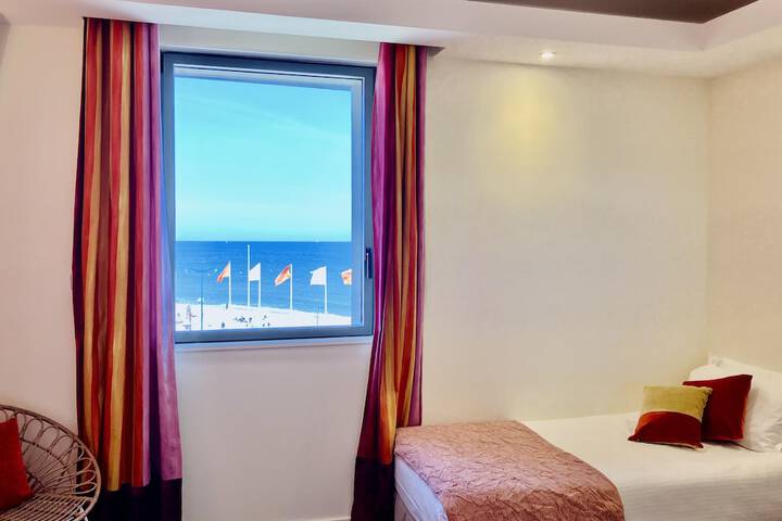 Room 46 of 177