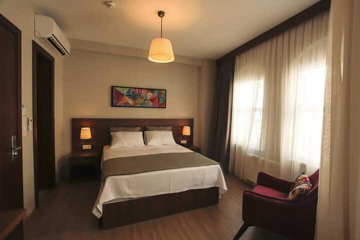 Room 8 of 23