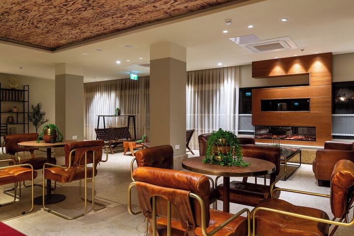 Hotel Interior 7 of 97