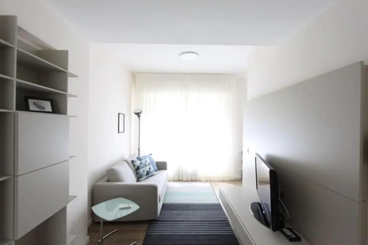 Room 2 of 13