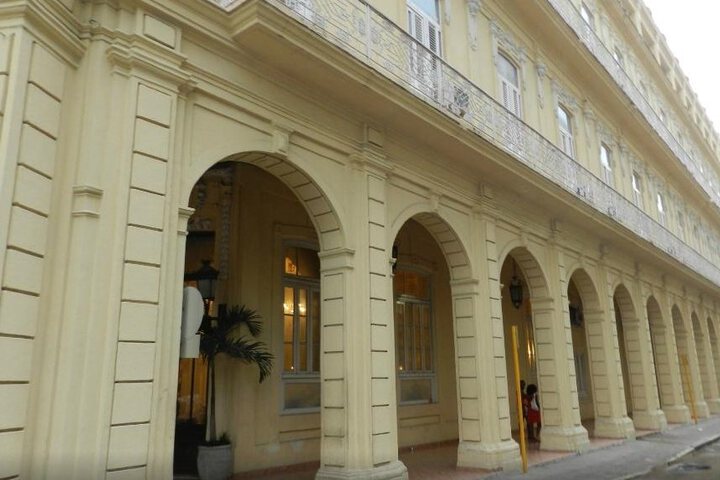 Hotel 5 of 38