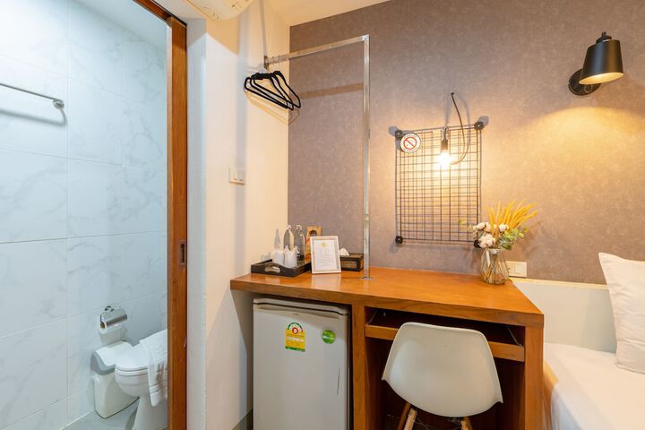 Room 40 of 149