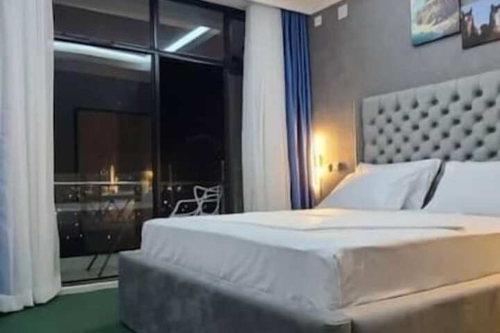 Room 14 of 29