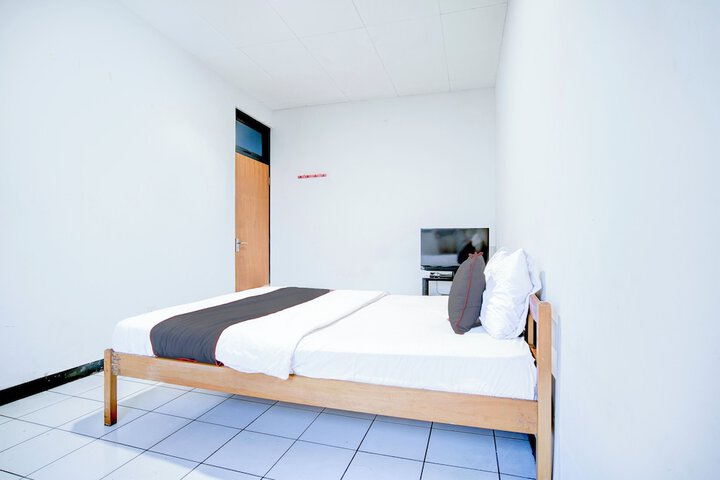 Room 19 of 28