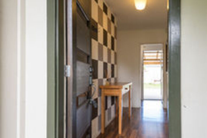 Room 35 of 222