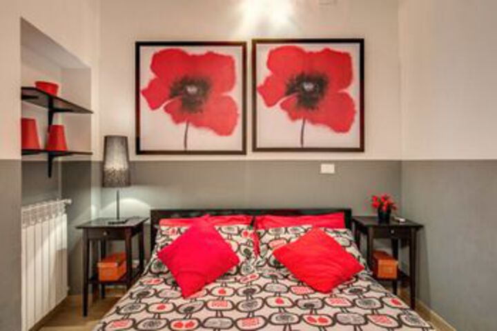 Room 36 of 330