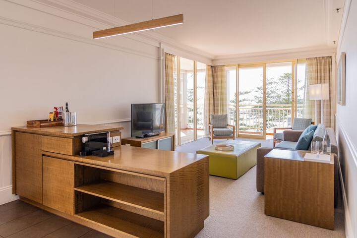 Room 48 of 140