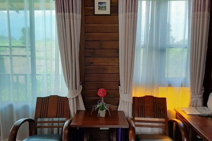 Room 20 of 172