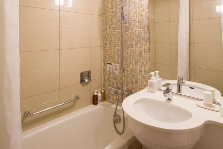 Clean Restrooms
