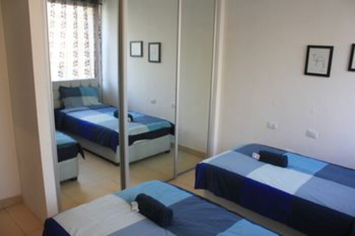 Room 11 of 31