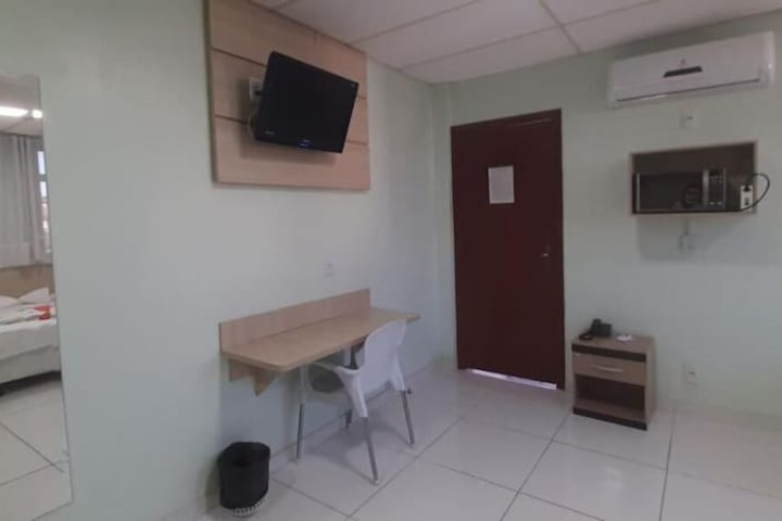 Room 18 of 53