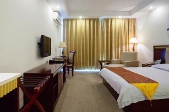 Room 58 of 68
