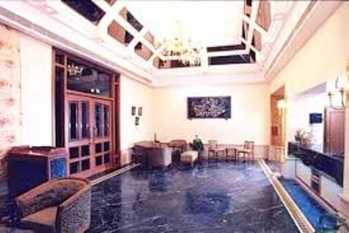 Guest Lobby