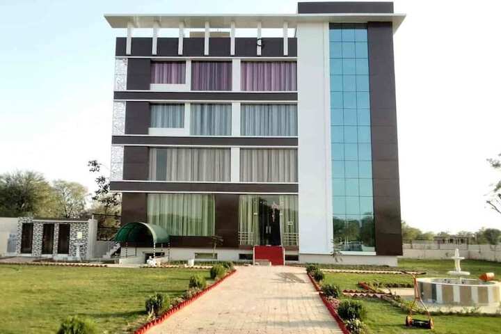 Hotel Dev Resort in Thanagazi