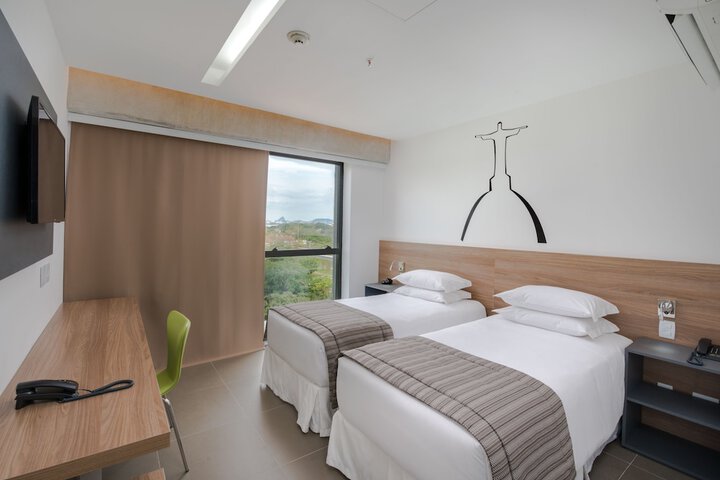 Room 13 of 58