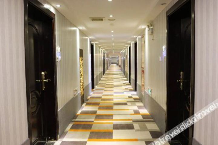 Hotel Interior 9 of 22