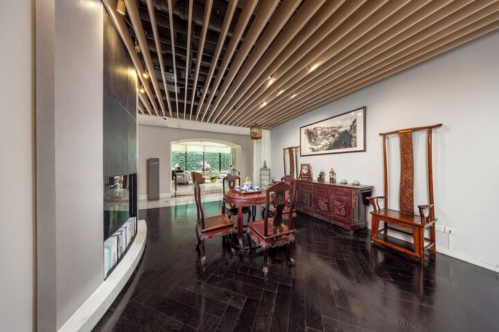 Lobby Entry