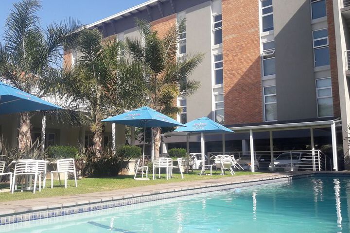 Pool 56 of 64