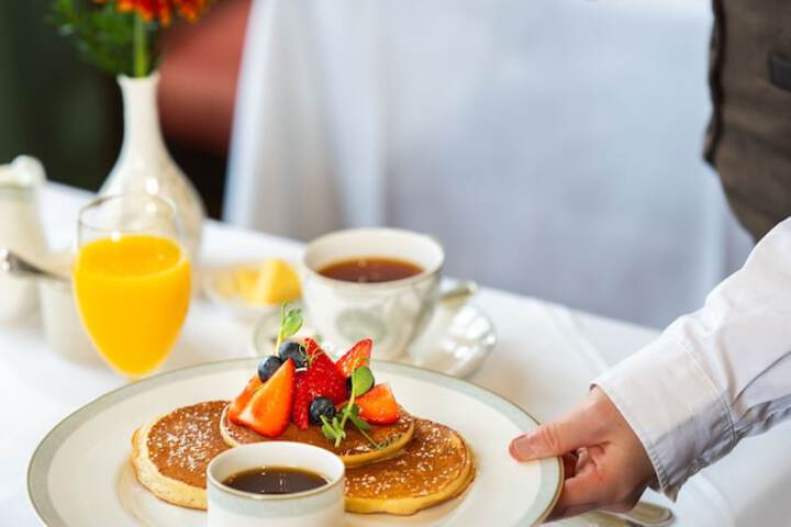 Breakfast meal