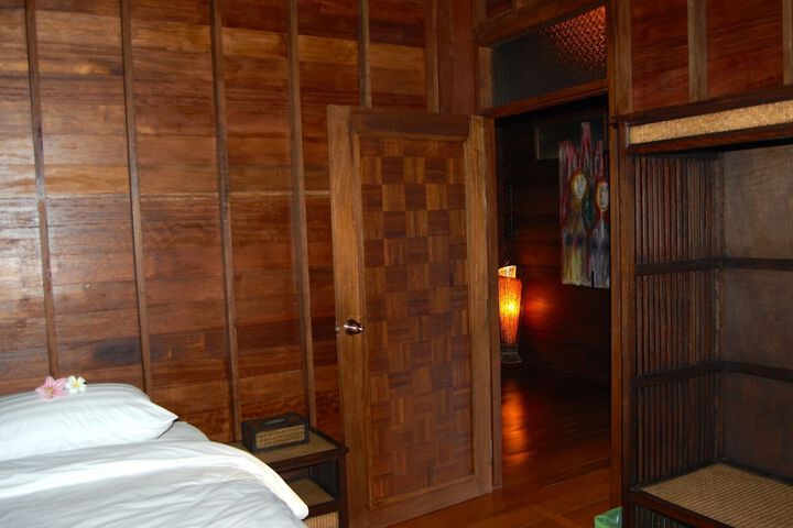 Room 11 of 78
