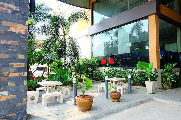 Terrace/Patio 36 of 43