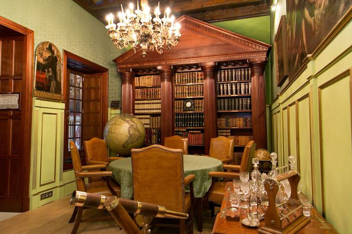 Lobby Entry
