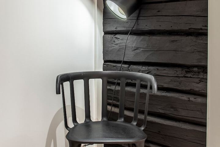 Room 6 of 22
