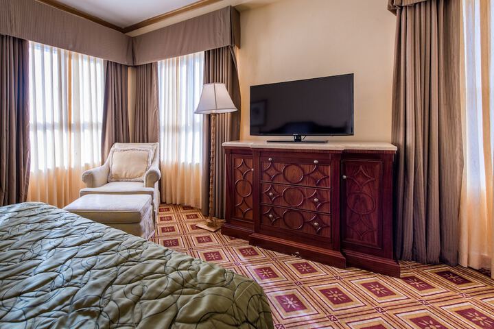 Room amenity