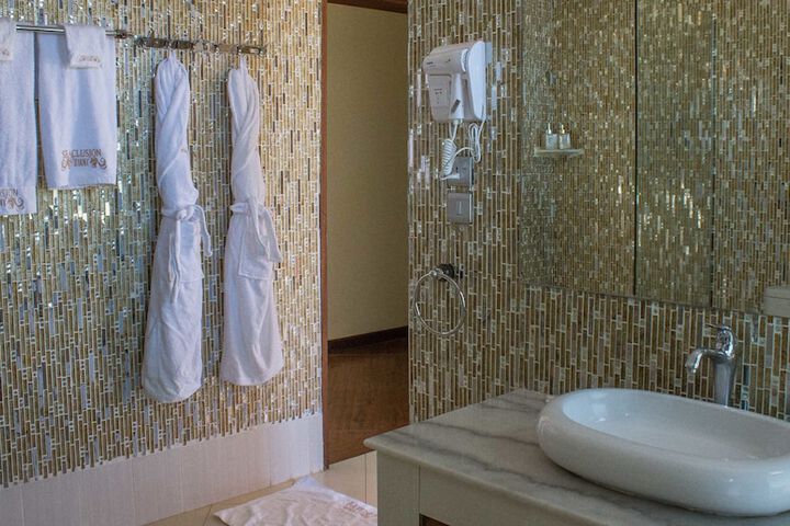 Room 19 of 41