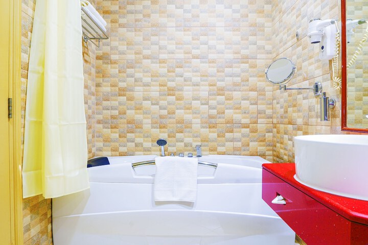 Clean Restrooms