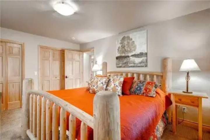 Photo of White Cloud House #523